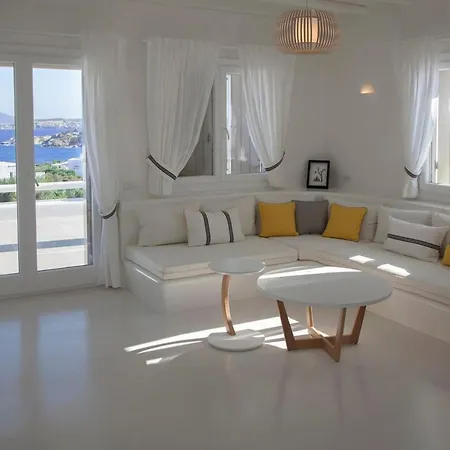 Villa Paros Sleeps 16 Pool Air Con Parikia (Paros)