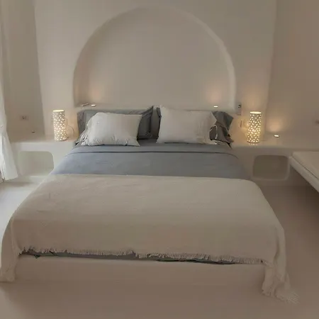 Villa Paros Sleeps 16 Pool Air Con Parikia (Paros)